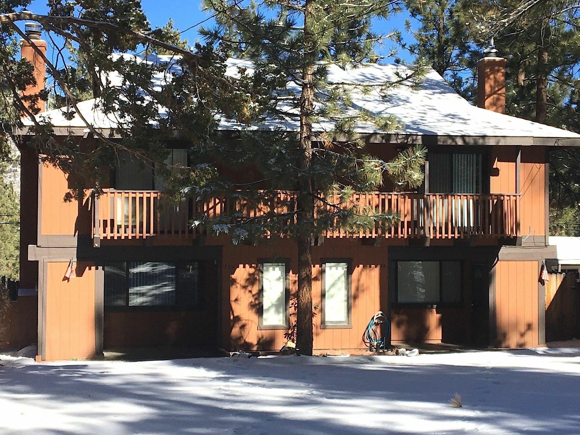 Tao Cabins Big Bear City Exterior photo